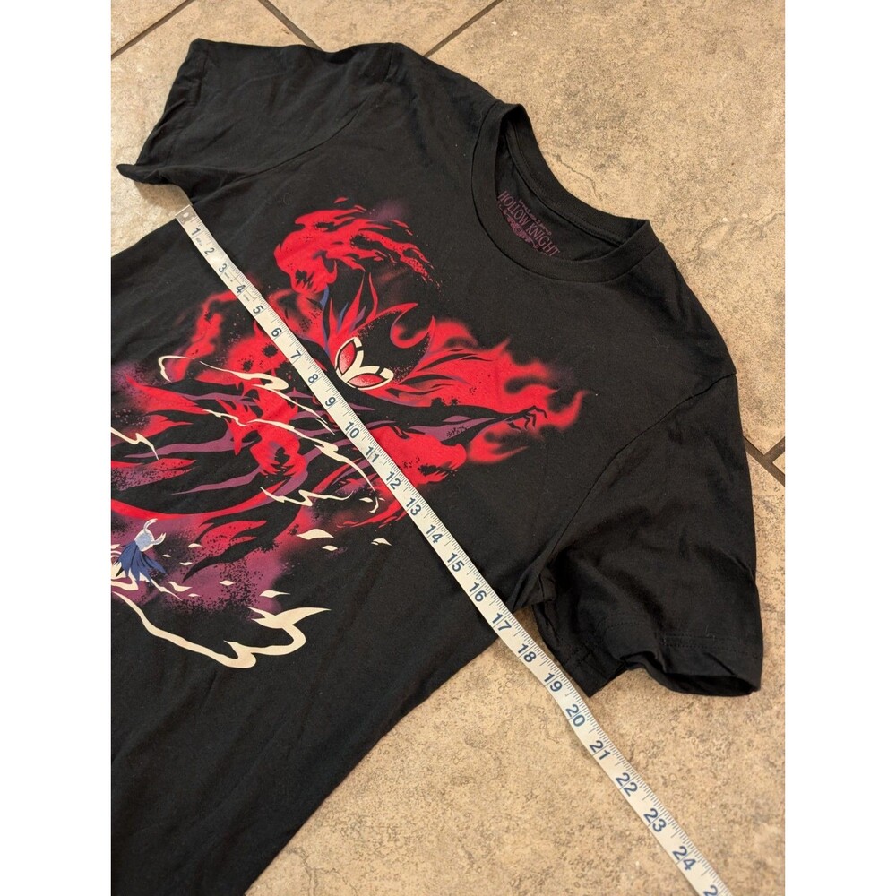 Hollow Knight T Shirt Mens Medium Black Graphic Team Cherry Fangamer Gaming Tee - Picture 3 of 8